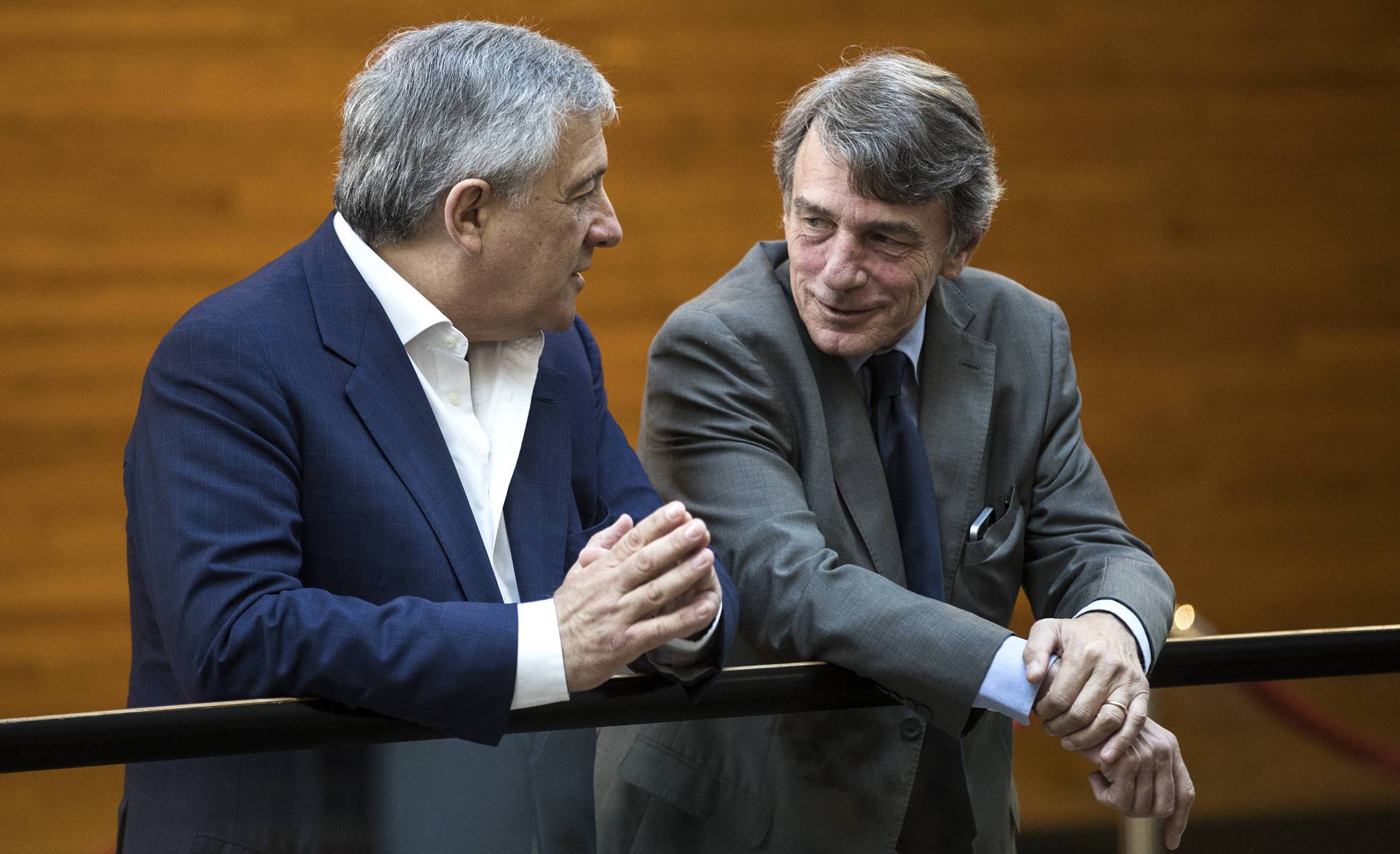O novo presidente da Eurocâmara, David Sassoli (direita). ROBERTO MONALDO LAPRESSE
