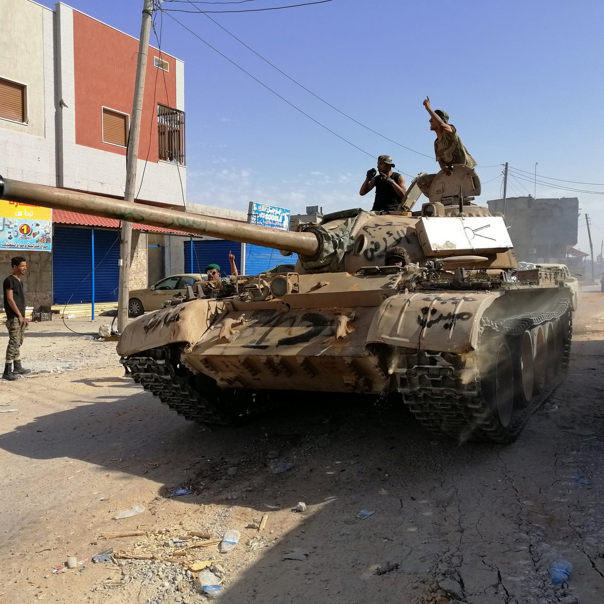 Tropas do leste da Líbia em Ai Zara, no sul de Trípoli 11/04/2019 REUTERS/Stringer
