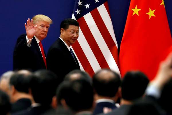 Presidente dos Estados Unidos, Donald Trump, e presidente chinês, Xi Jinping, durante reunião em Pequim 09/11/2017 REUTERS/Damir Sagolj