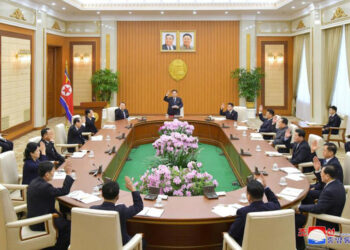 30ª sessão plenária do 14º Comitê Permanente da Assembleia Popular Suprema da Coreia do Norte em Pyongyang 07/02/2024 KCNA via REUTERS
© Thomson Reuters