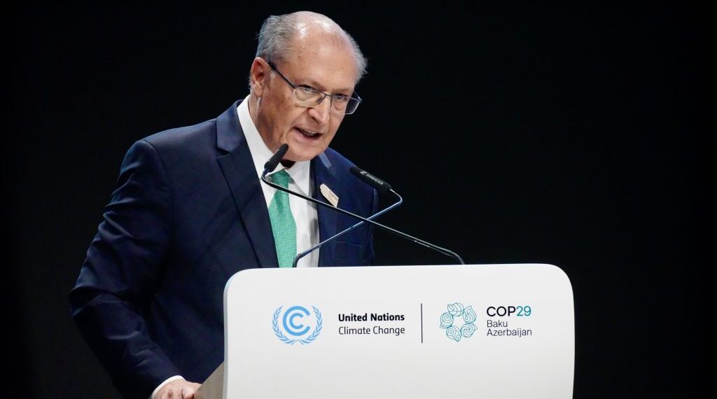 Geraldo Alckmin representa o presidente Lula na COP29 no Azerbaijão