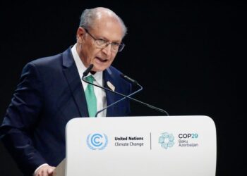 Geraldo Alckmin representa o presidente Lula na COP29 no Azerbaijão