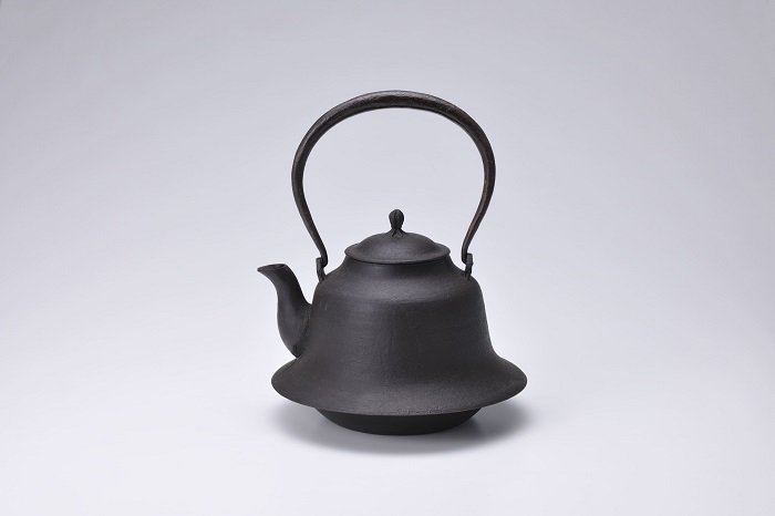 Yamagata casting, Habiro iron kettle Do-machi, Yamagata Prefecture