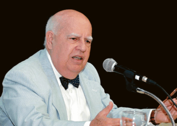 Diplomata de carreira, Marcos Azambuja foi secretário-geral do Itamaraty; hoje é membro do conselho curador do Centro Brasileiro de Relações Internacionais - (crédito: Centro Brasileiro de Relações Internacionais/divulgação)