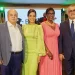 O governador Ibaneis Rocha, a primeira-dama Mayara  Rocha, a embaixatriz do Gabão, Julie-Pascale Moudoute-Bell e o embaixador Jacques Michel Moudoute-Bell