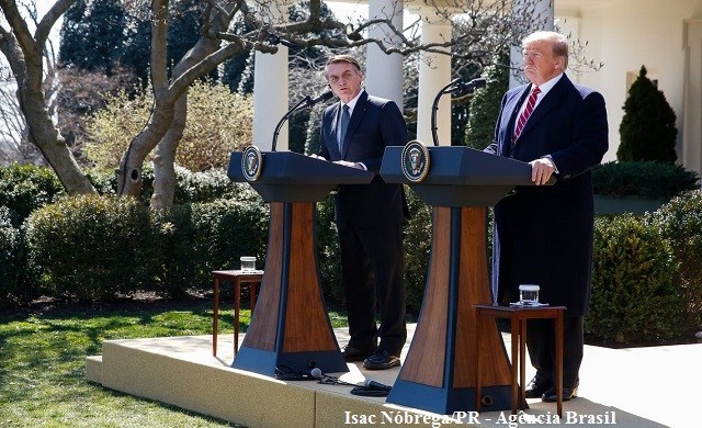 O presidente do Brasil, Jair Bolsonaro, e o presidente dos EUA, Donald Trump, durante uma entrevista coletiva no Rose Garden da Casa Branca, em Washington (EUA)