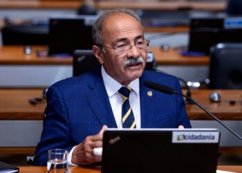 Relator do acordo com o Equador, Chico Rodrigues defendeu desenvolvimento da relação bilateral com o Brasil/ 
Foto: Edilson Rodrigues

Fonte: Agência Senado
Fonte: Agência Senado