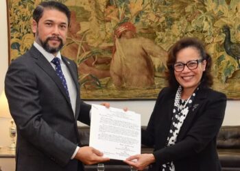 Embaixadores Robert Takata e  Maria Laura da Rocha