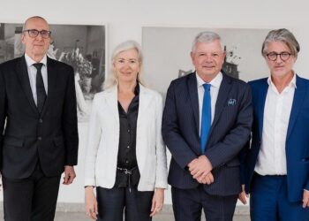 Embaixador da Áustria, Stefan Scholz; Renate Graf; ex-prefeito de Niterói Axel Grael; e Nicolas Martin Ferreira