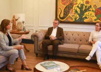 Embaixadora Pavla Havrlíková , secretários João Bosco Monte e, Riane Azevedo