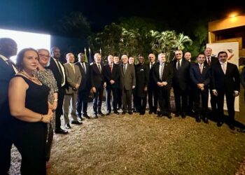 Embaixadores francófonos no Brasil  celebraram a riqueza e a diversidade da língua francesa!