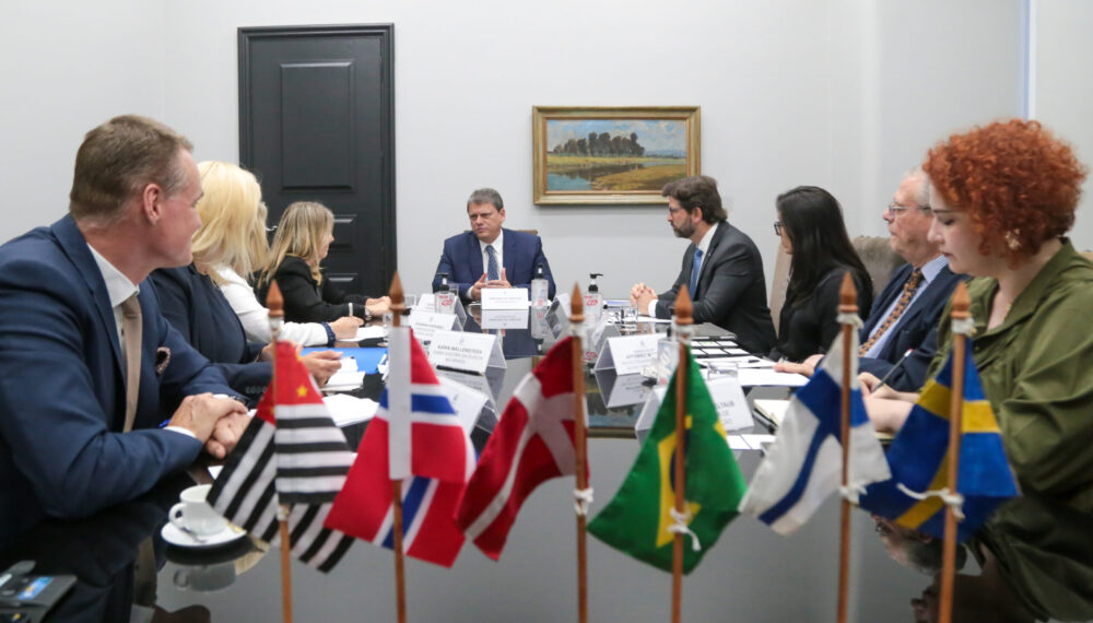 Governador Tarcísio de Freitas recebeu os embaixadores da Noruega, Suécia, Finlândia e Dinamarca, no Palácio dos Bandeirantes. Foto: Governo de São Paulo