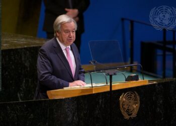 Legenda: O secretário-geral da ONU, António Guterres, discursa na 1ª reunião plenária da 80ª sessão da Assembleia Geral das Nações Unidas, em 9 de setembro de 2025.
Foto: © ONU/Manuel Elias