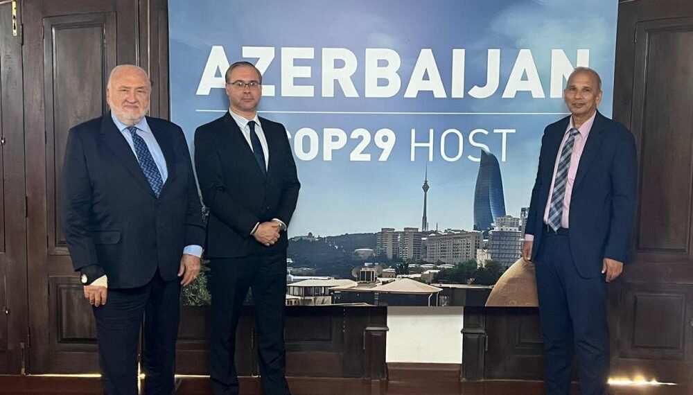 Jorge Werthein, Assessor Especial da Direção Geral; Rashad Novruz, Embaixador do Azerbaijão no Brasil; e Muhammad Ibrahim, Diretor de Cooperação Técnica do IICA.