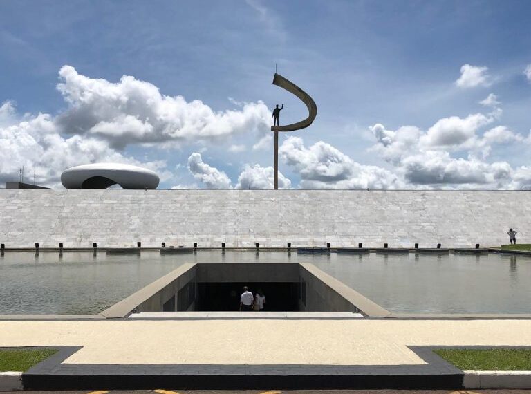Memorial JK guarda acervo do presidente que decidiu criar a nova capital, Brasília