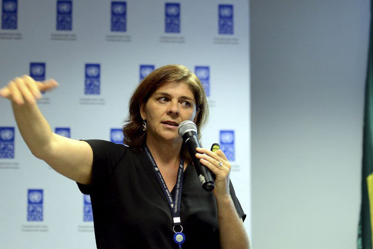 Coordenadora do PNUD, Andrea Bolzon citou 'injustiças' na Reforma da Previdência e situação dos trabalhadores rurais