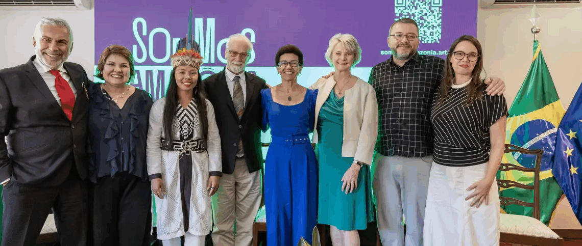 Agra-Yeda-Wand-Ricardo-Vacleia-Fiona-Luiz-Mariana- (Luciana Melo/Divulgação) 

Leia mais em: https://veja.abril.com.br/coluna/veja-gente/a-parceria-que-a-irlanda-quer-implementar-na-amazonia/