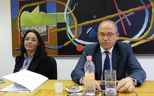 A conselheira da embaixada Nada Ben Naceur e o embaixador Soltani, na Câmara Árabe