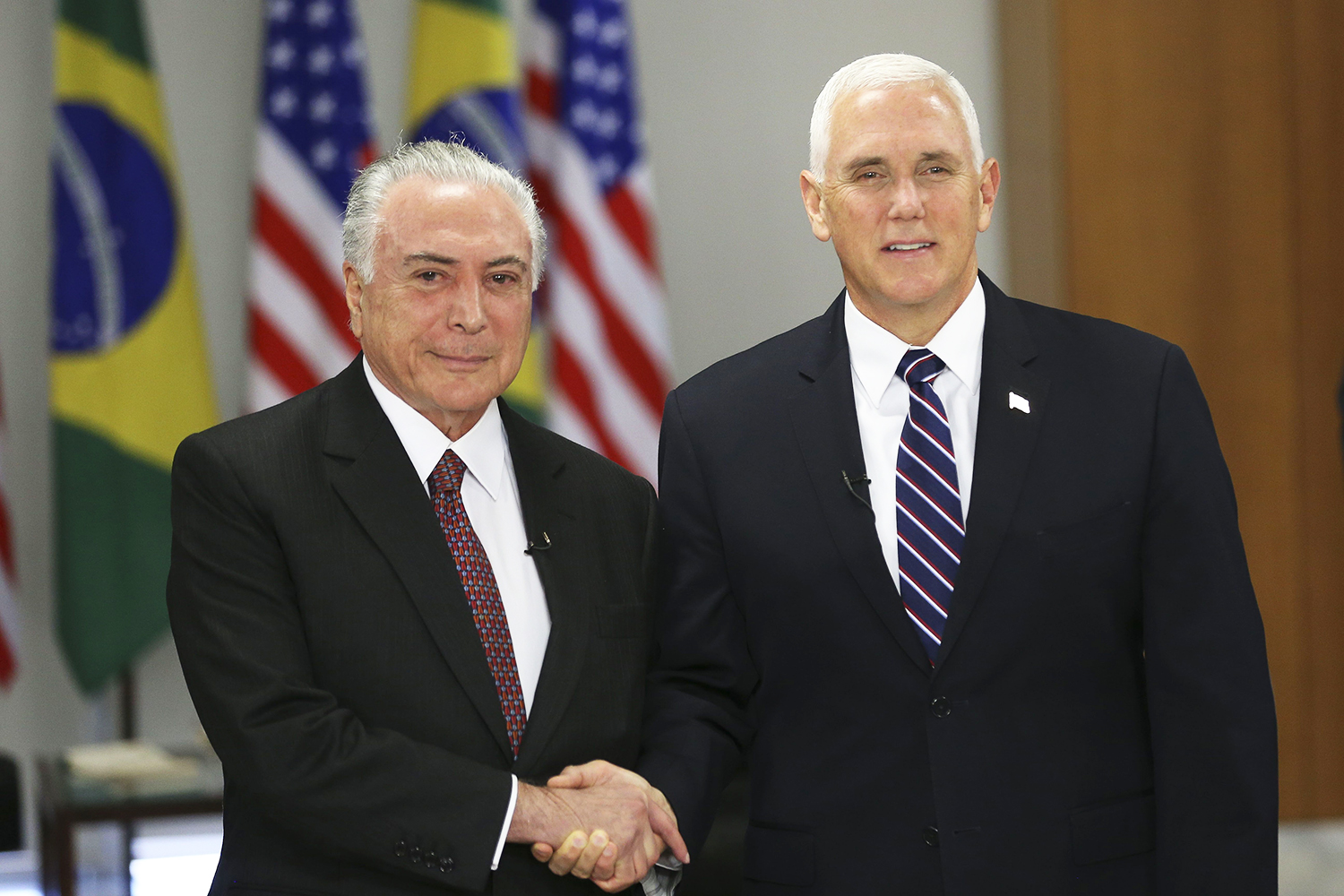 O presidente Michel Temer recebe o vice-presidente dos Estados Unidos, Mike Pence  no Palácio do Planalto