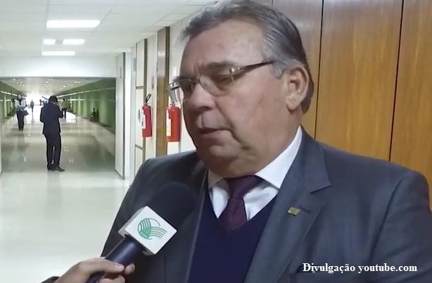 O presidente da Câmara e da Comissão Nacional de Pecuária de Leite da CNA, Rodrigo Alvim